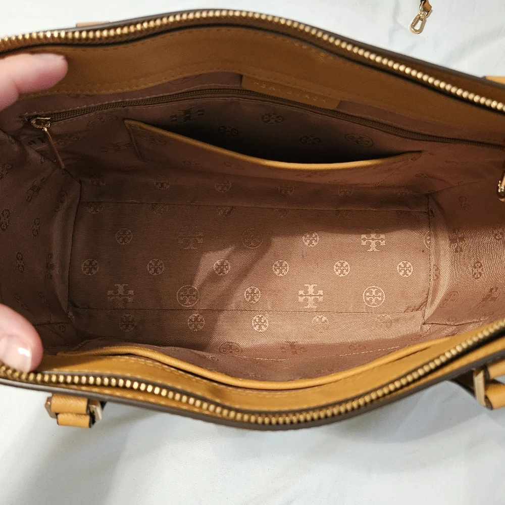 Tory Burch Satchel Bag - Picture 5 of 6